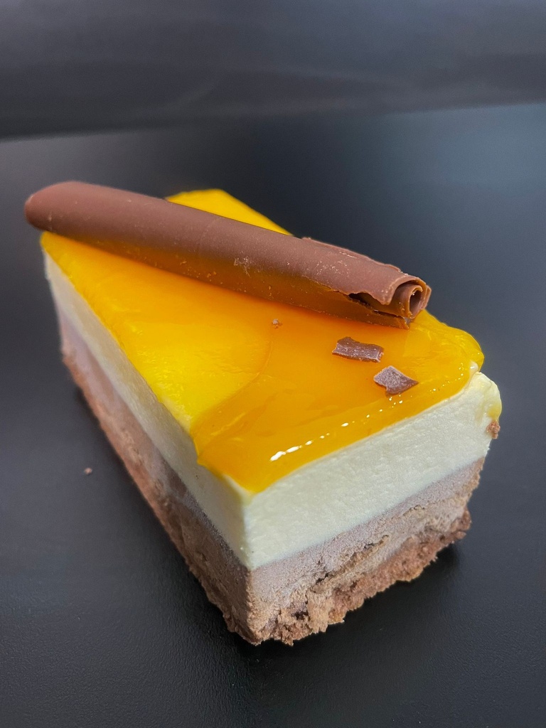Pastel 2 Chocolates