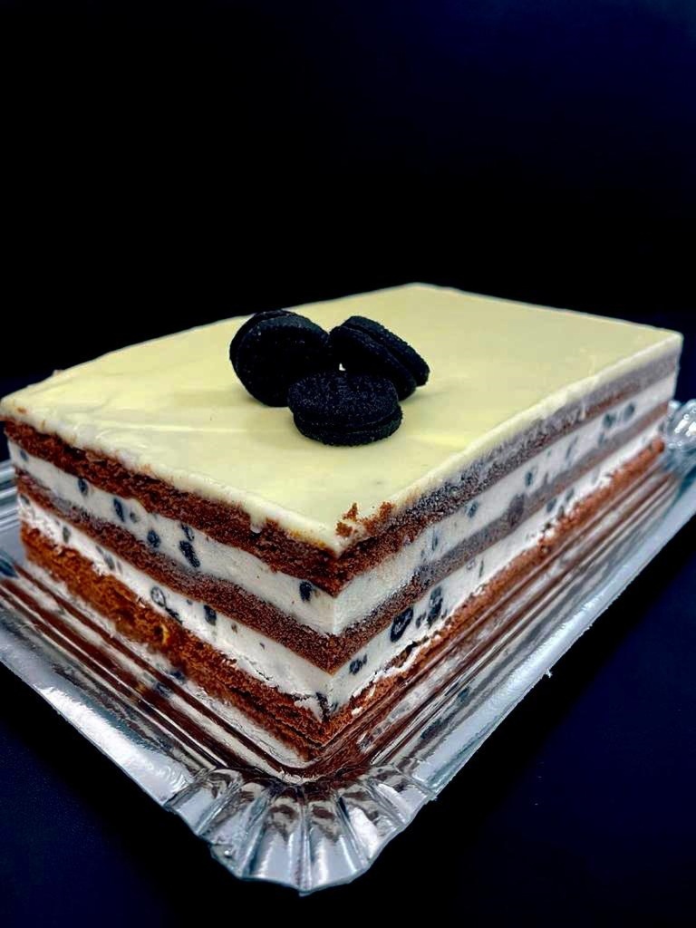 Tarta Oreo Mediana.